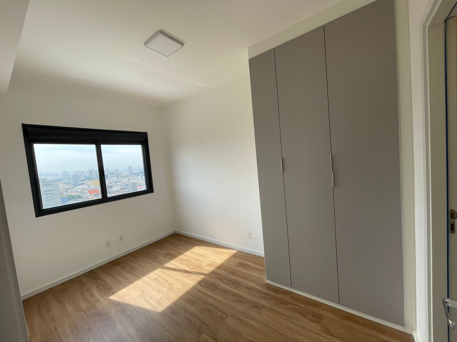 Apartamento com 2 dormitórios em Osasco