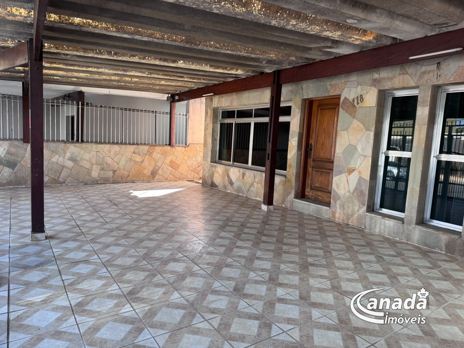 Casa Térrea com 4 dormitórios em Osasco