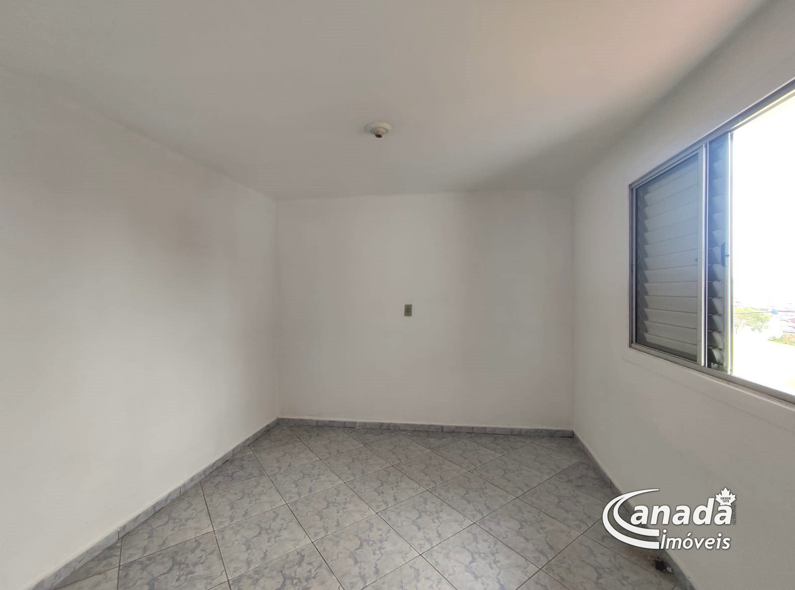 Casa Altos com 1 dormitórios em Osasco
